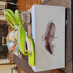 Jessisca Simpson Women's Sitelli Ankle Wrap Sandal Heeled